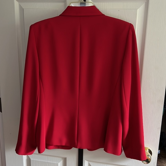 Red blazer - Picture 2 of 2